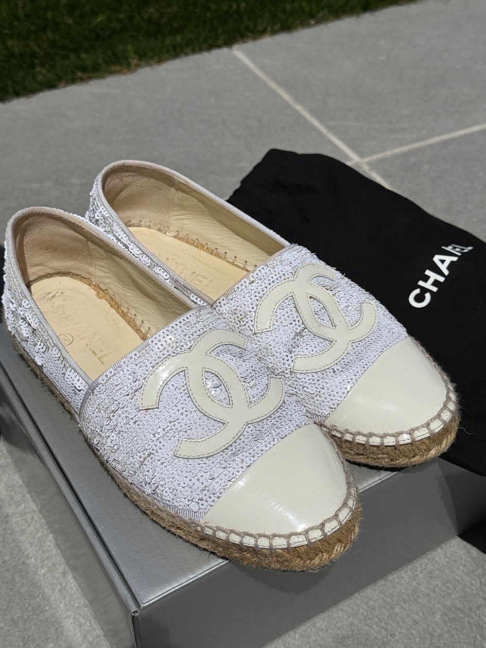 CHANEL Cream and White Sequined Espadrille Flats - Picture 3 of 14